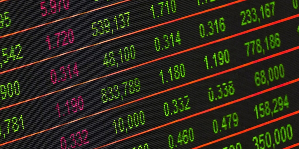 BIST 100 endeksi günü 9 bin seviyesinde kapattı