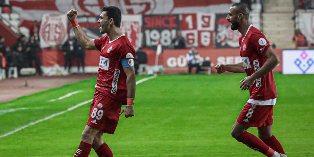 Antalyaspor, Sivasspor’u mağlup etti