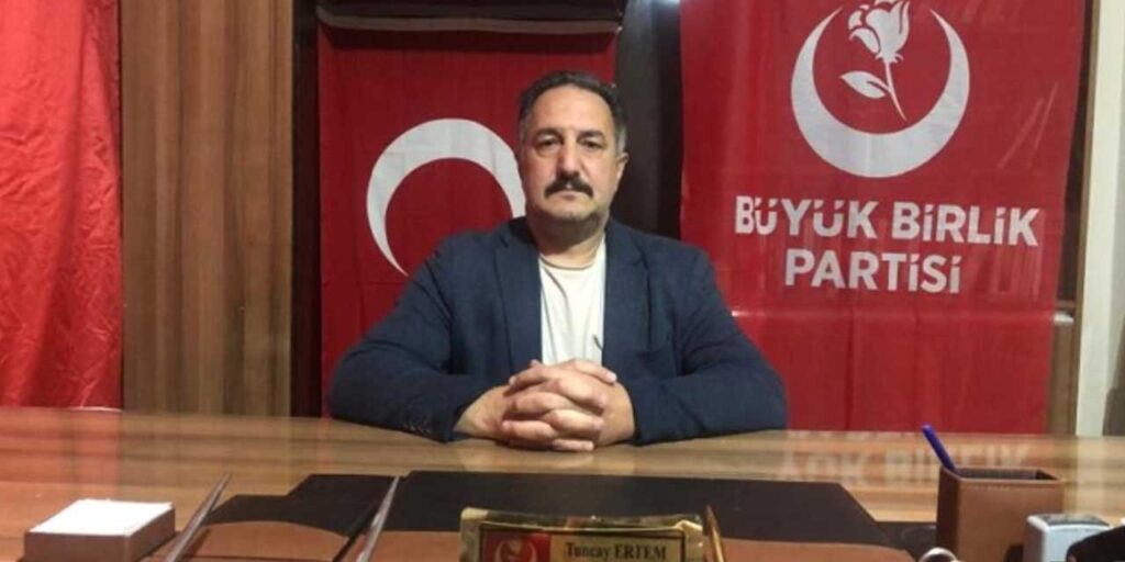 “Terörle müzakere olmaz, mücadele olur ve kökü kazınır”