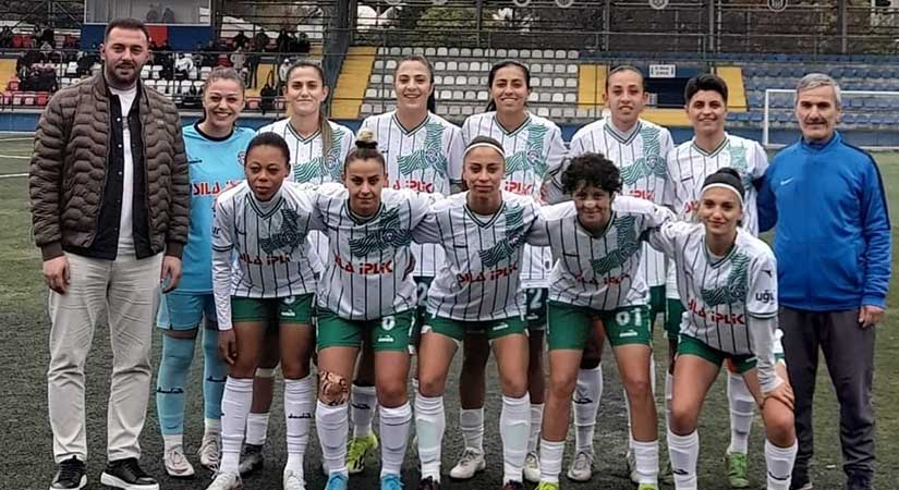 Giresun Sanayispor Lider İstanbul Dudulluspor’u devirdi