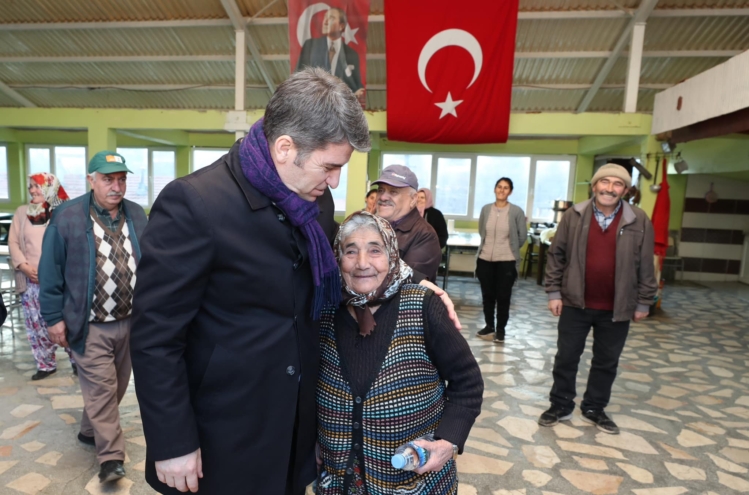 Vali Önder Bakan, Yassıçal’da köy halkıyla buluştu