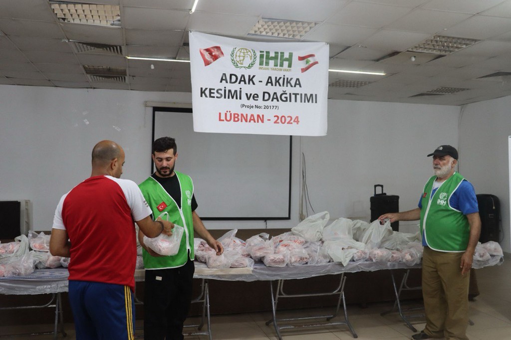 İHH Lübnanlı ihtiyaç sahiplerine yardım ulaştırdı