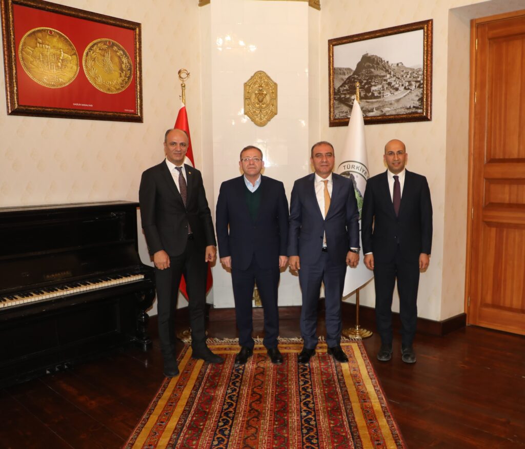 Halk Bankası Erzurum Bölge Müdürü Remzi Güneş, Vali Polat’ı ziyaret etti – Birlik Haber Ajansı