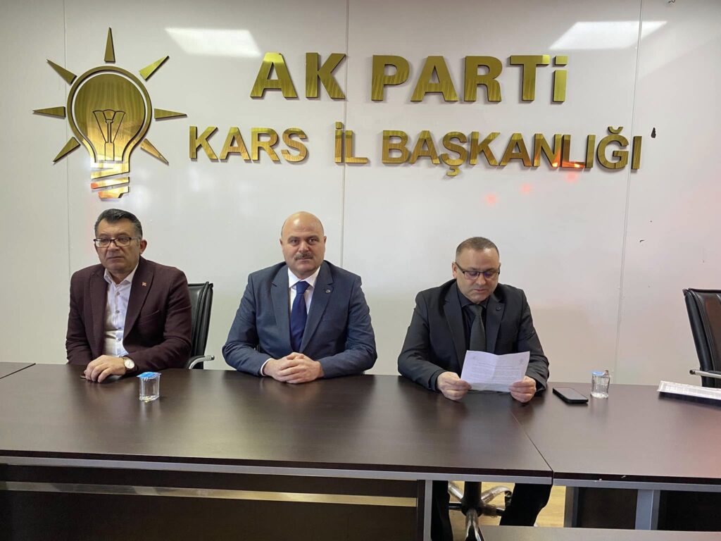 Ak Parti Kars İl Başkanlığı: Millet iradesine silah çekilmiştir – Birlik Haber Ajansı