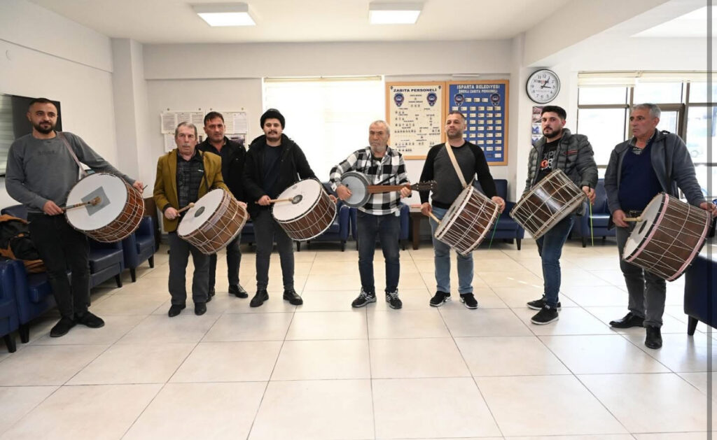 Isparta’da Ramazan davulcuları göreve hazır – Birlik Haber Ajansı