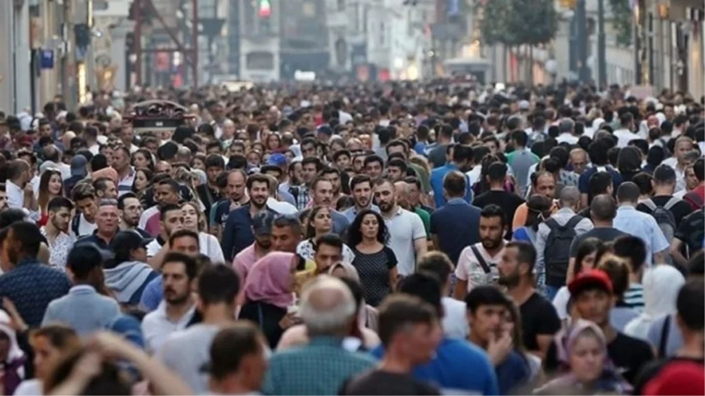 TÜİK: Türkiye’de işsizlik oranı 12 yılın en düşük seviyesine geriledi