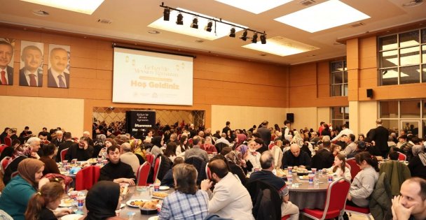 Gebze Belediye Başkanı Büyükgöz şehit aileleri ve gazileri iftarda ağırladı – Birlik Haber Ajansı