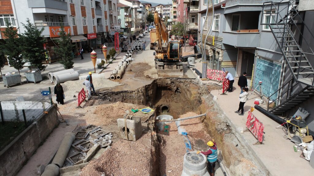 Kocaeli Büyükşehir’den Derince’nin kalbinde hummalı çalışma – Birlik Haber Ajansı