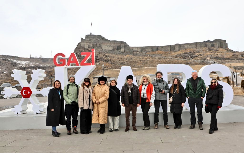 Vali Ziya Polat, misafirlerle Kars’ı dolaştı – Birlik Haber Ajansı