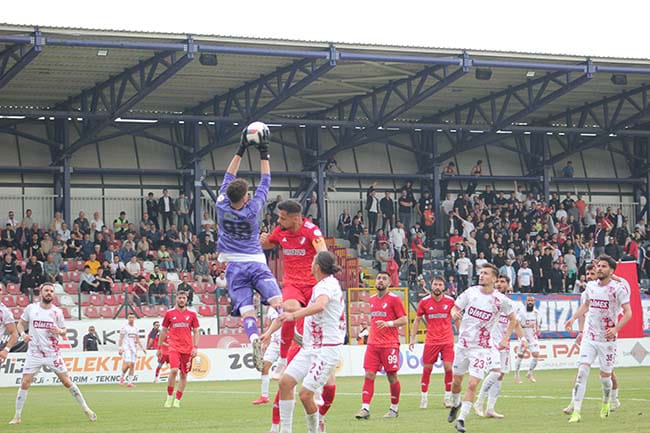 Düzcespor, Tokat Bld. Plevnespor’u penaltı golüyle yendi – Birlik Haber Ajansı