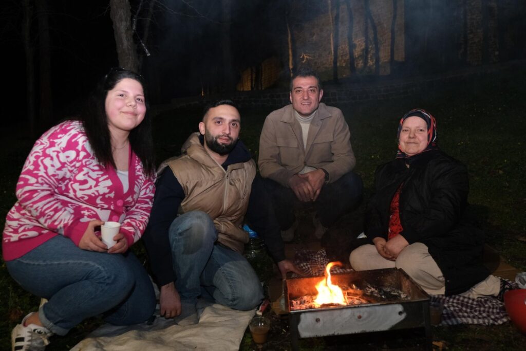 Fuat Köse vatandaşlarla iftar açtı – Birlik Haber Ajansı