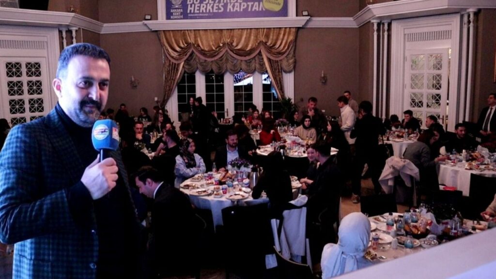 AKK Başkanı Yılmaz, Rizeli gençlerle iftarda buluştu; ‘Her Rizeli aynı zamanda bir Ankara’lıdır’ – Birlik Haber Ajansı