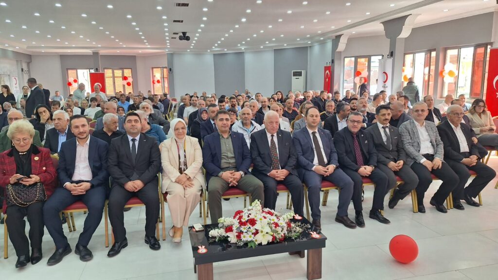 Türk Kızılay Düzce Başkanı Av. Halil Aydın güven tazeledi – Birlik Haber Ajansı