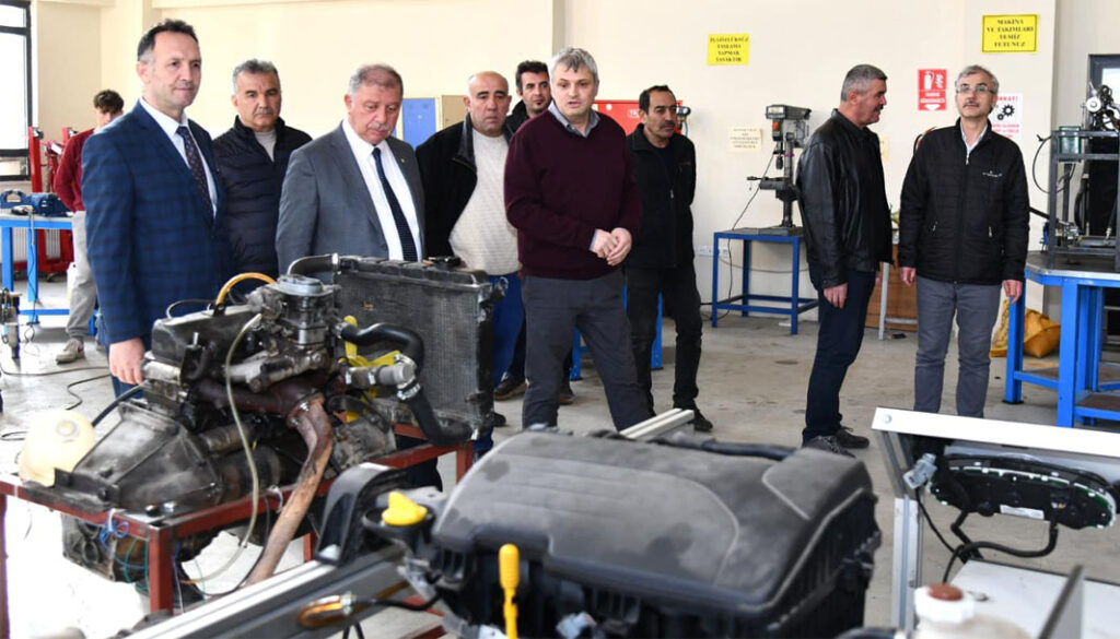 Isparta TOBB Meslek Lisesi öğrencileri üretim yaparak gelir elde ediyor – Birlik Haber Ajansı