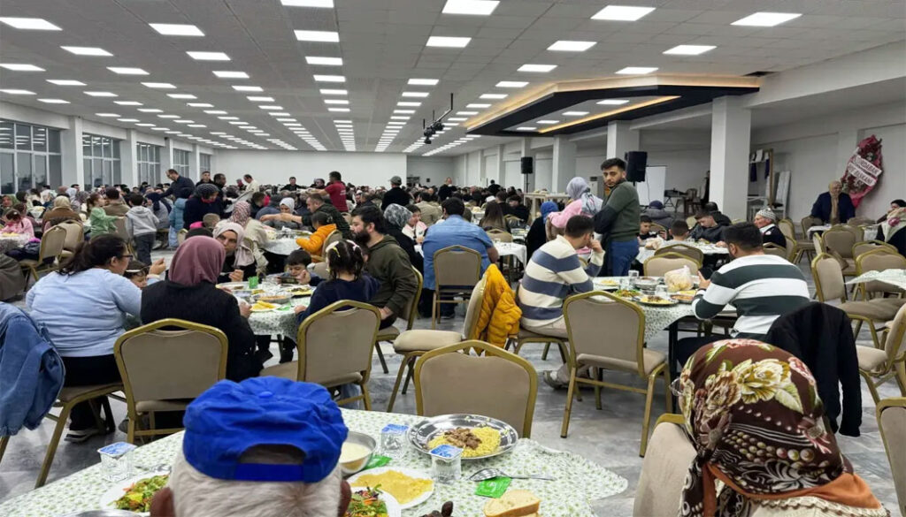 Sütçüler iftarına yaklaşık 2 bin kişi katıldı – Birlik Haber Ajansı