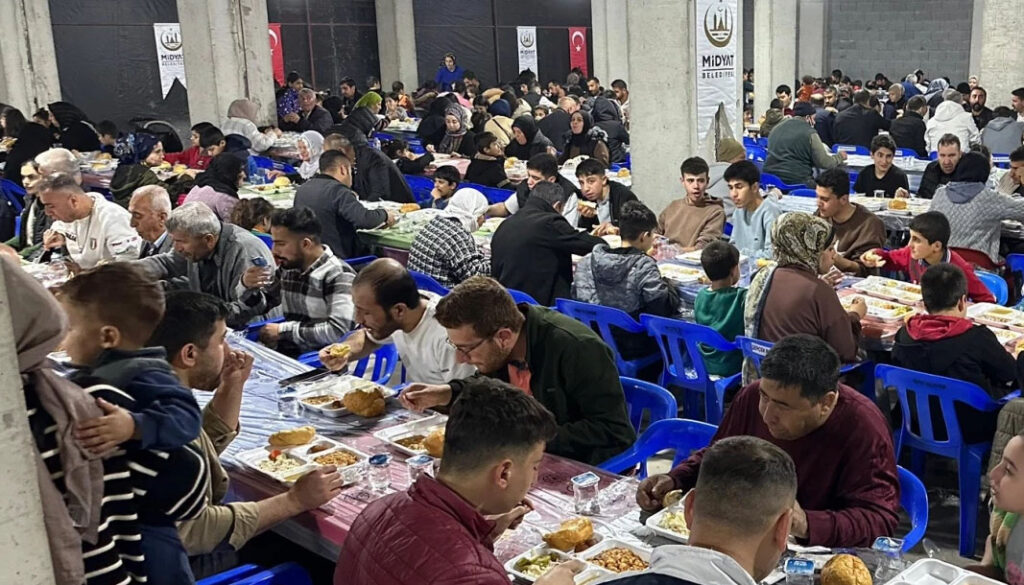 Mardin Midyat’ta iftar programlarına yoğun ilgi – Birlik Haber Ajansı